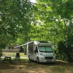 Parque de Campismo Oasis Des Garrigues