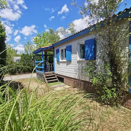 Campsite Oasis Des Garrigues Vogue