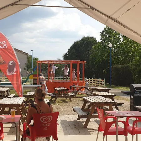 Oasis Des Garrigues Campsite *